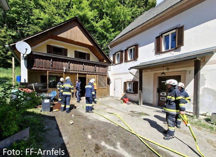 B12 Wohnhausbrand