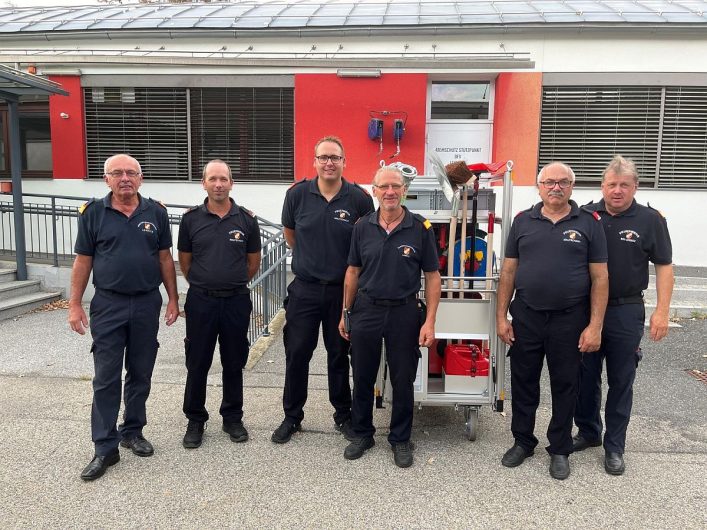 KHD-Basis-Rollcontainer an die FF Maltschach übergeben